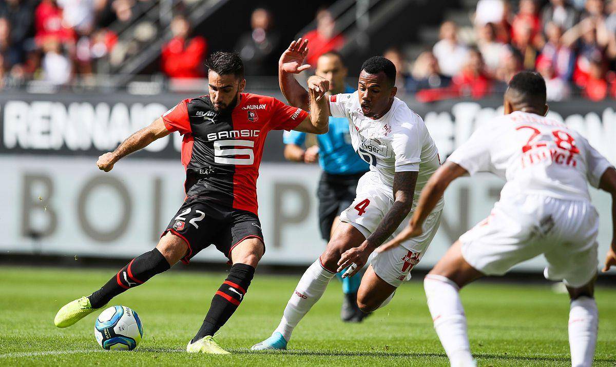 集结日山东男篮备战法国杯，状态回暖细节曝光，球迷炸锅，资深球员宣示担当